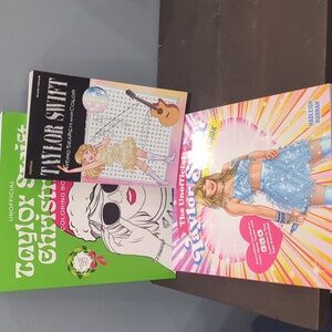 Taylor Swift Christmas Coloring Book
